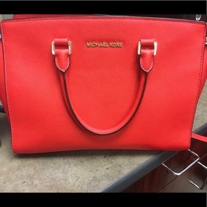 Michael Kors purse